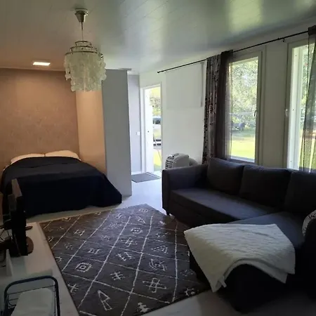 Lentokenttaestudio, Oulu Airport * Oulunsalo